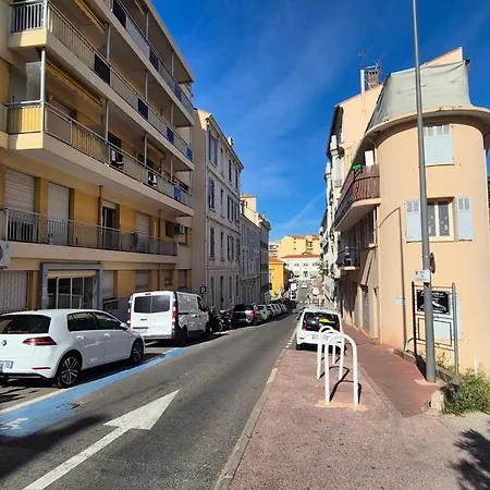 Apartment 3-bedroom On Two Levels Close To The Palais Cannes